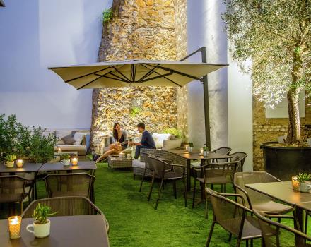 Scopri i drink  le specialità del bar del Best Western Plus Hotel Spring House in centro a Roma